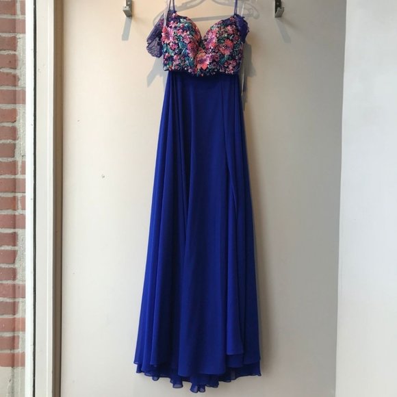 Mon Cheri 'Ellie Wilde' Floral Two-Piece Gown - Picture 2 of 6